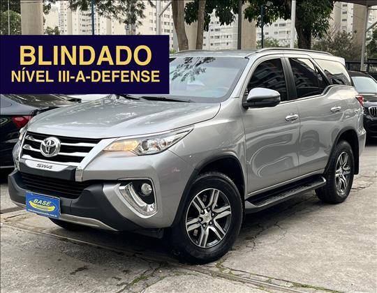TOYOTA HILUX SW4 2.7 SRV 7 LUGARES 4X2 16V FLEX 4P AUTOMÁTICO TOYOTA HILUX SW4 2.7 SRV 7 LUGARES 4X2 16V FLEX 4P AUTOMÁTICO